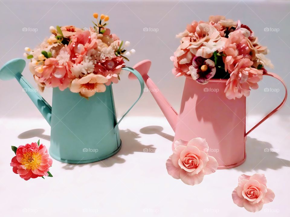Decorative flower pots