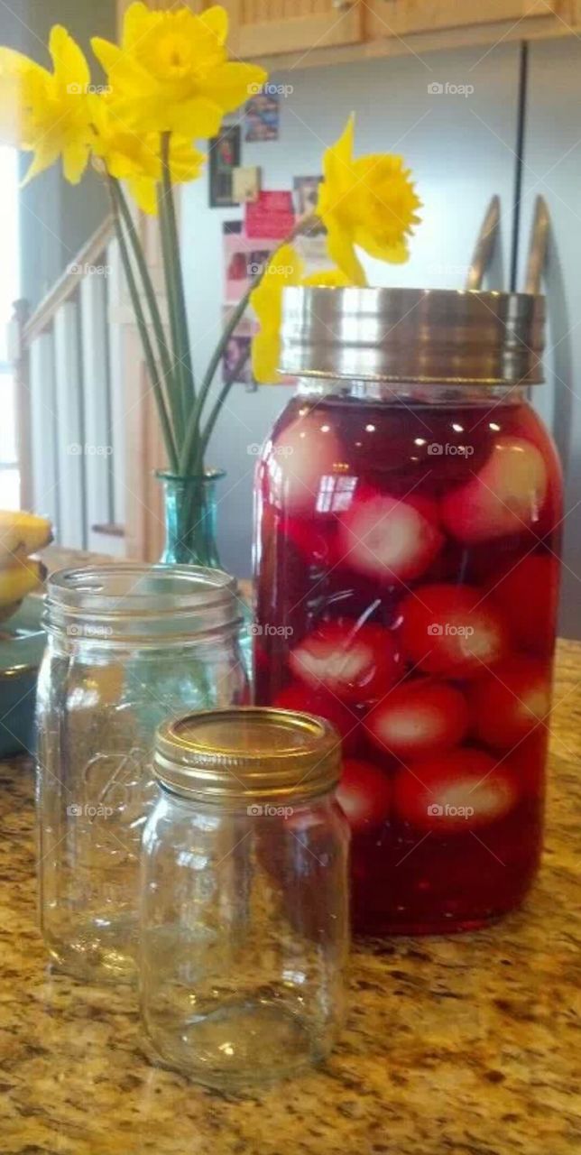 pickled eggs with beets