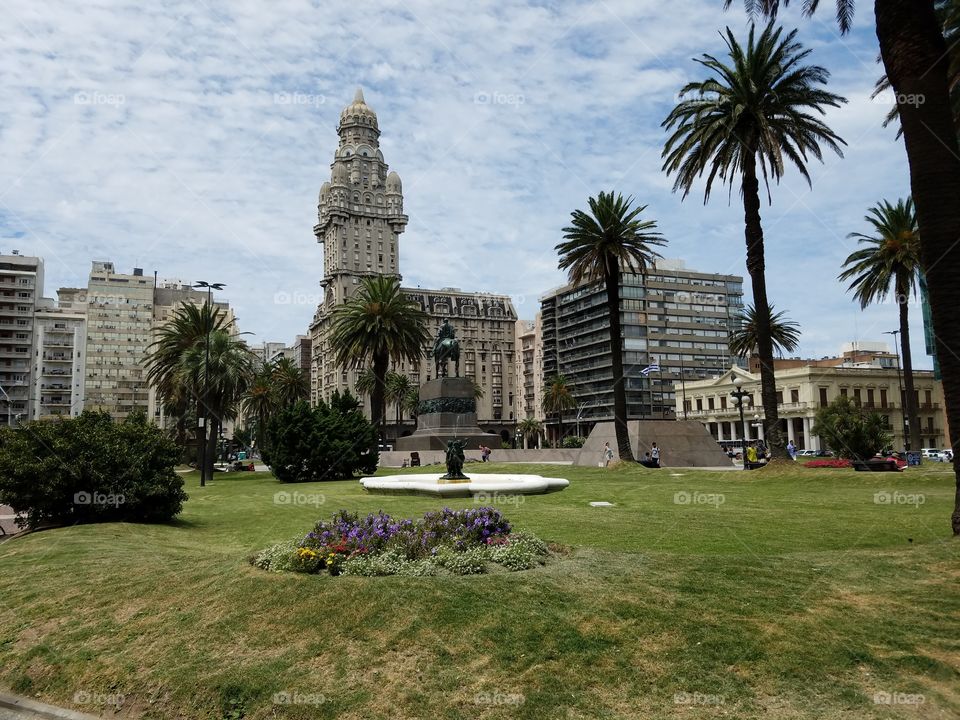 Plaza Independencia, Montevideo Uruguay