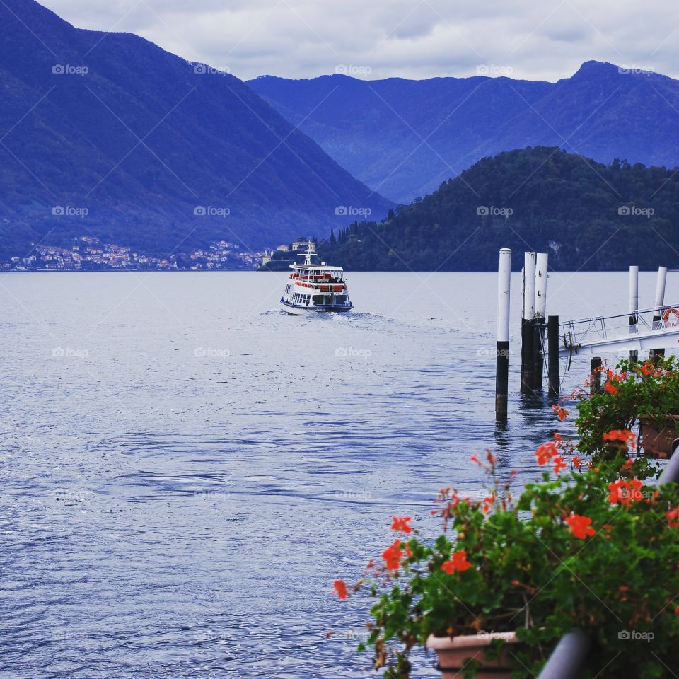 Autumn on the lake - Tremezzo, Como, Italy.