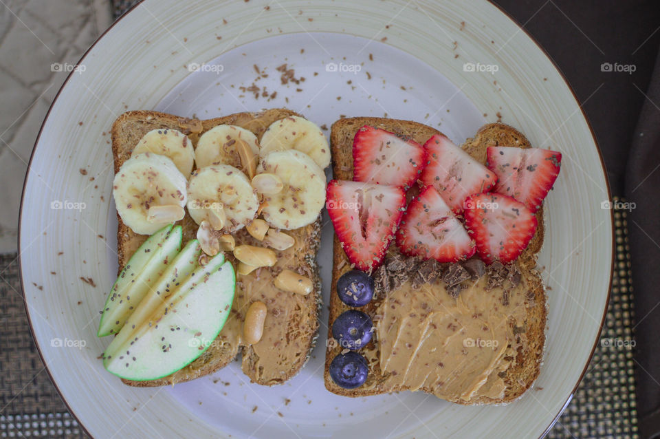 Peanut butter n fruity sandwich is our favourite 