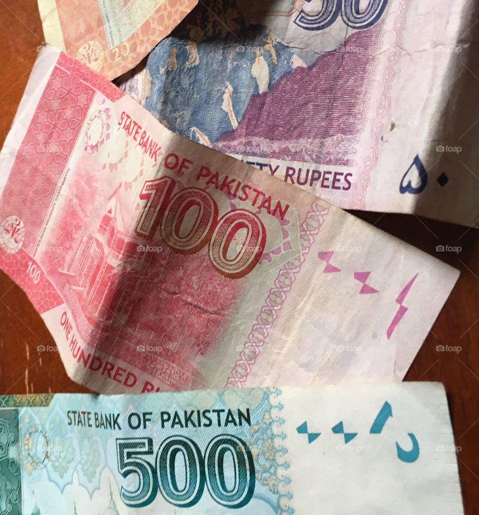 Money money money (pakistani rupee)