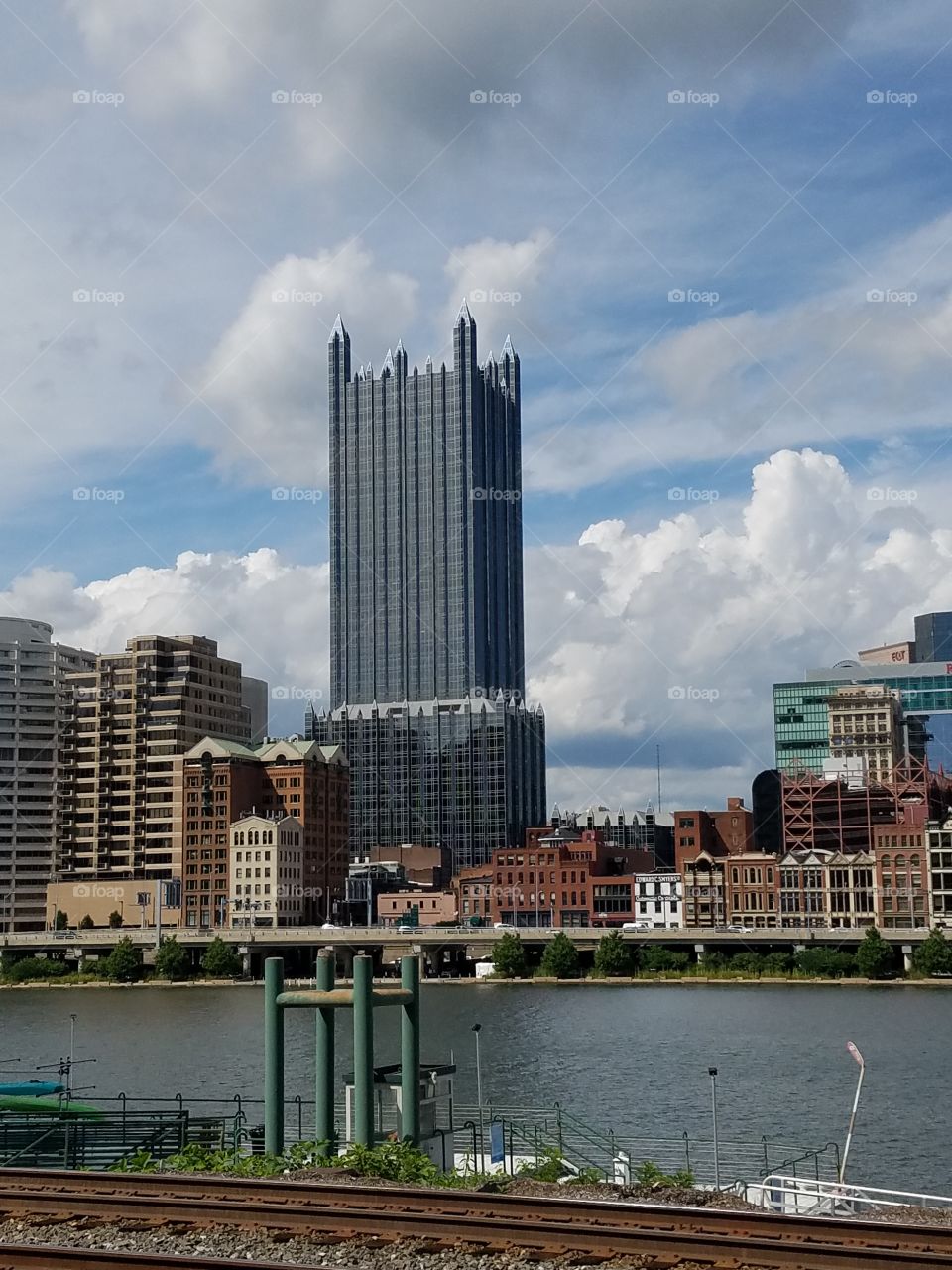the PPG building from Station Square