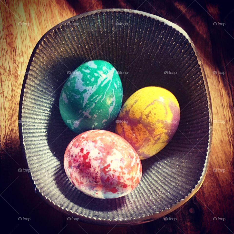 Marbled Easter eggs. 