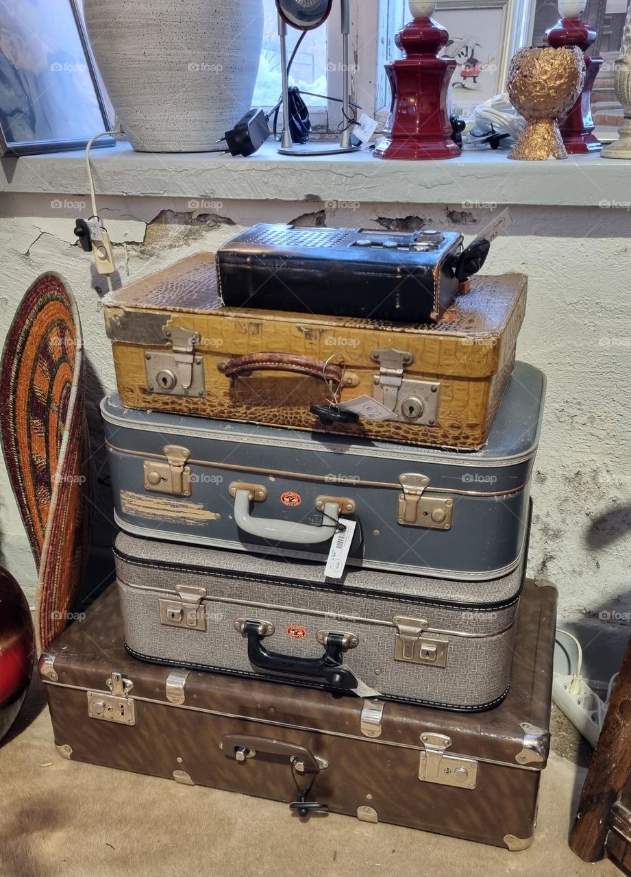 Flea market in Finland and lots of antique, vintage and retro furniture and stuff for sale