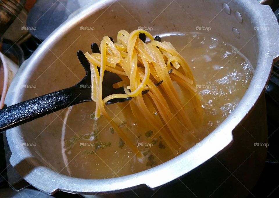 Close-up of boiled pasta