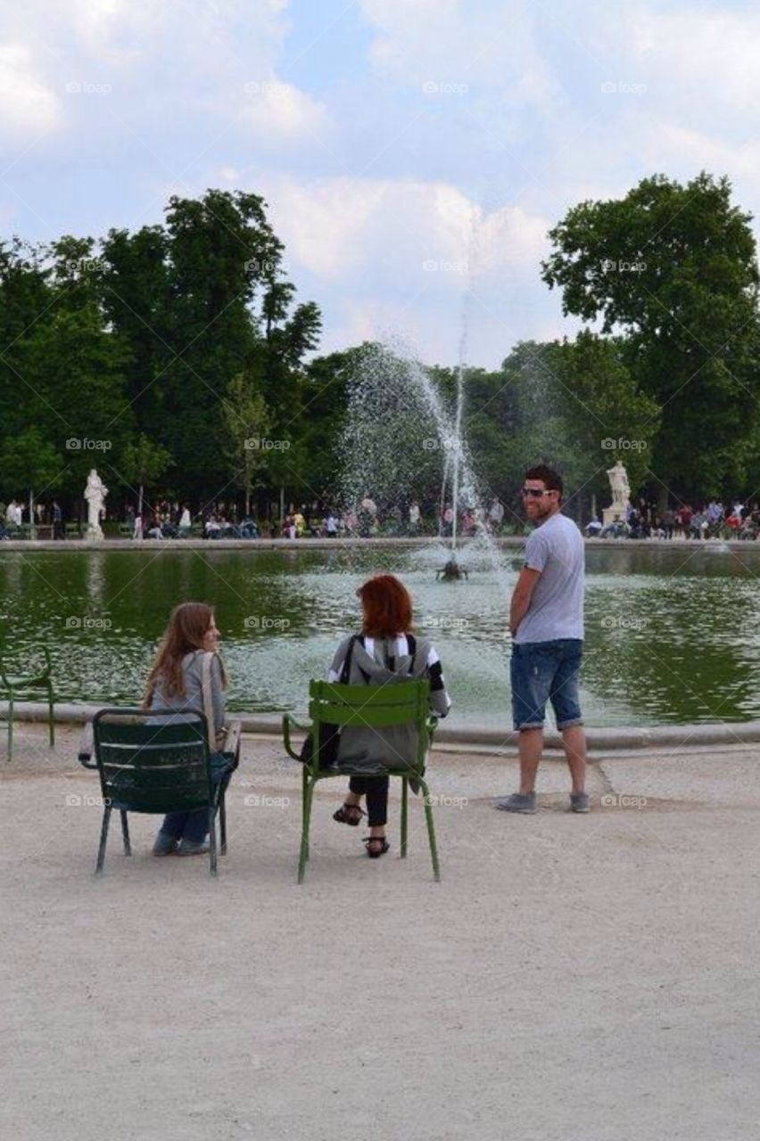 jardin des tuileries paris summer fun pond by hannahmarie24