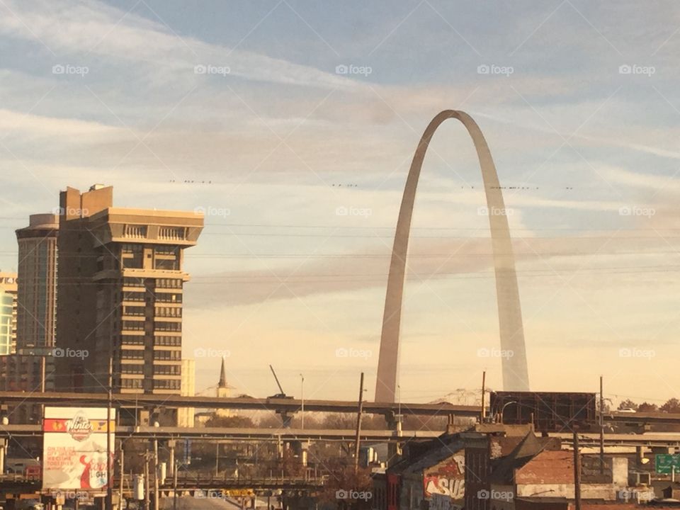 St. Louis Arch w/clouds