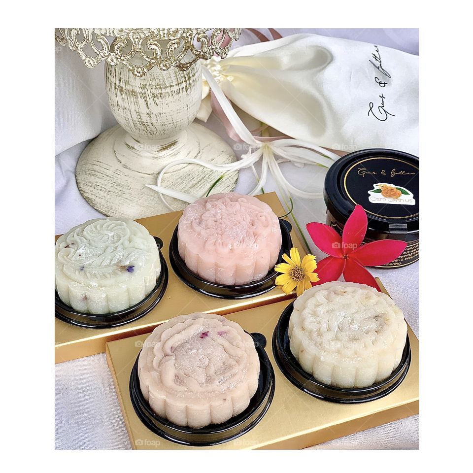 Homemade Snowskin mooncake infused with florals, for Mid Autumn festival. Comes in cherry blossom, rose, osmanthus & lavender flavours.