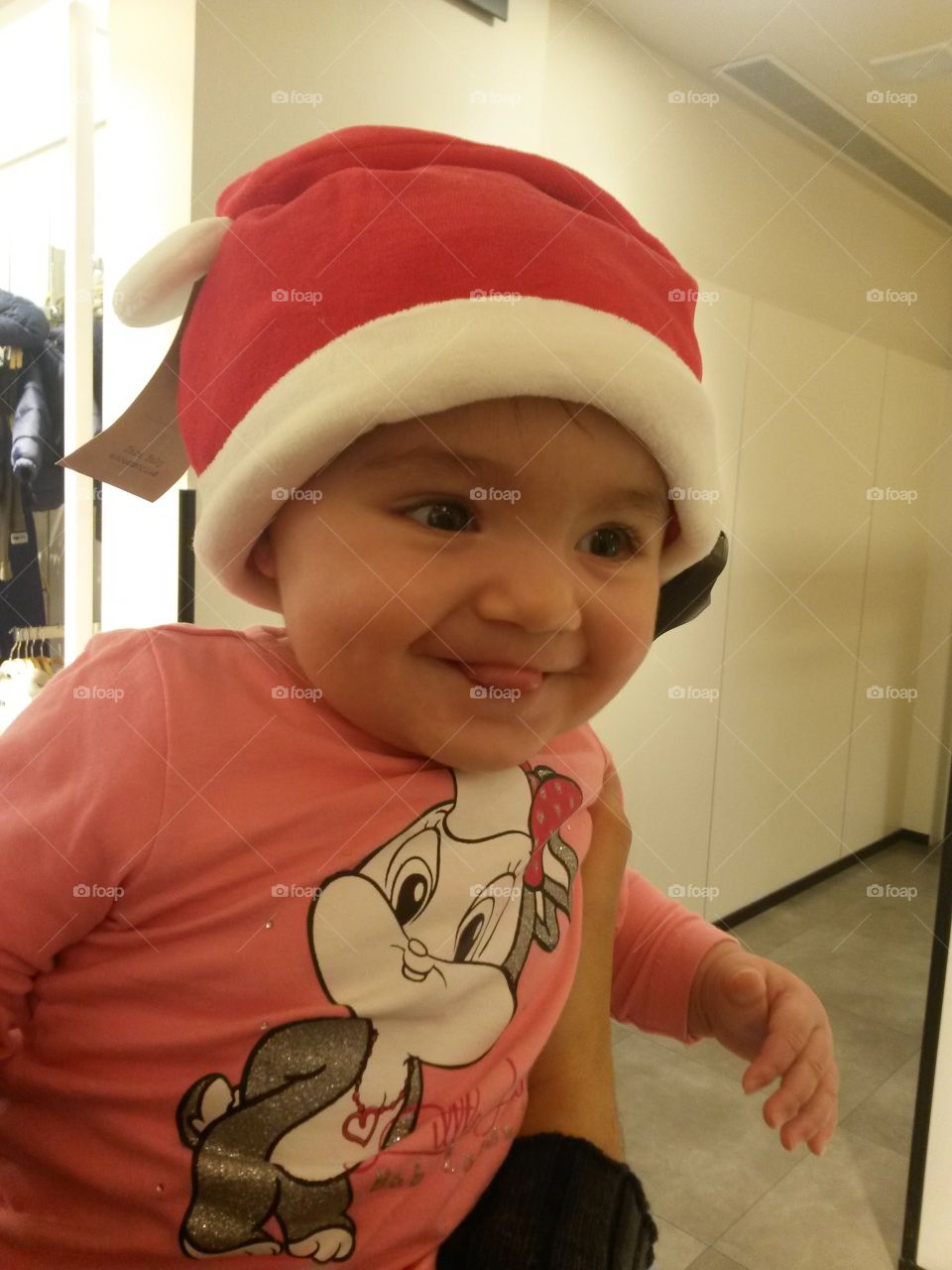 funny face with christmas hat