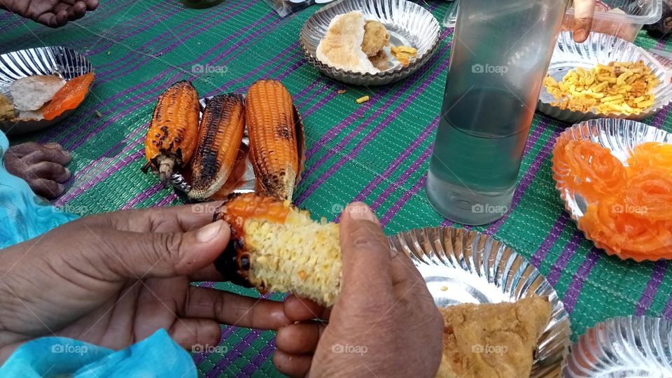 corn 🌽 party in farm