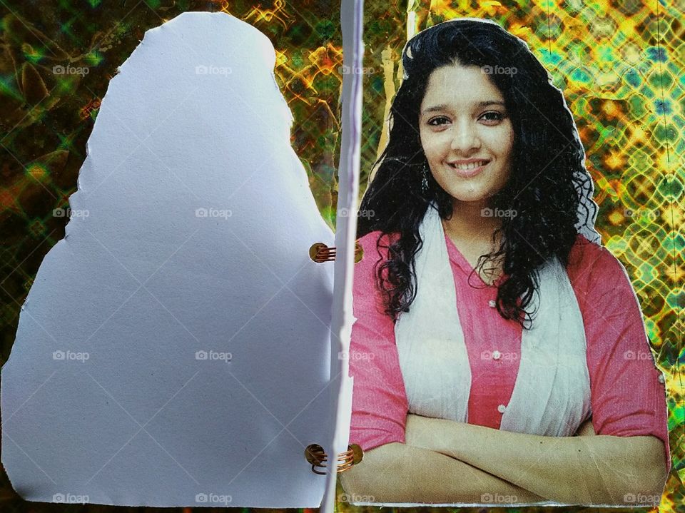 the face book of Bollywood's actress RITHIKA SINGH. 
     it's the first book entire the worldwide on her and no one like this in the world till now.