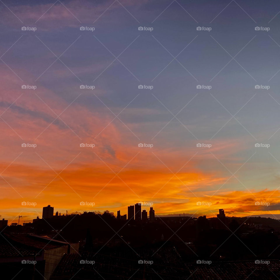 🌄🇺🇸 An extremely beautiful dawn in Bragança Paulista, interior of Brazil. Cheer the nature! / 🇧🇷 Um amanhecer extremamente bonito em Bragança Paulista, interior do Brasil. Viva a natureza!