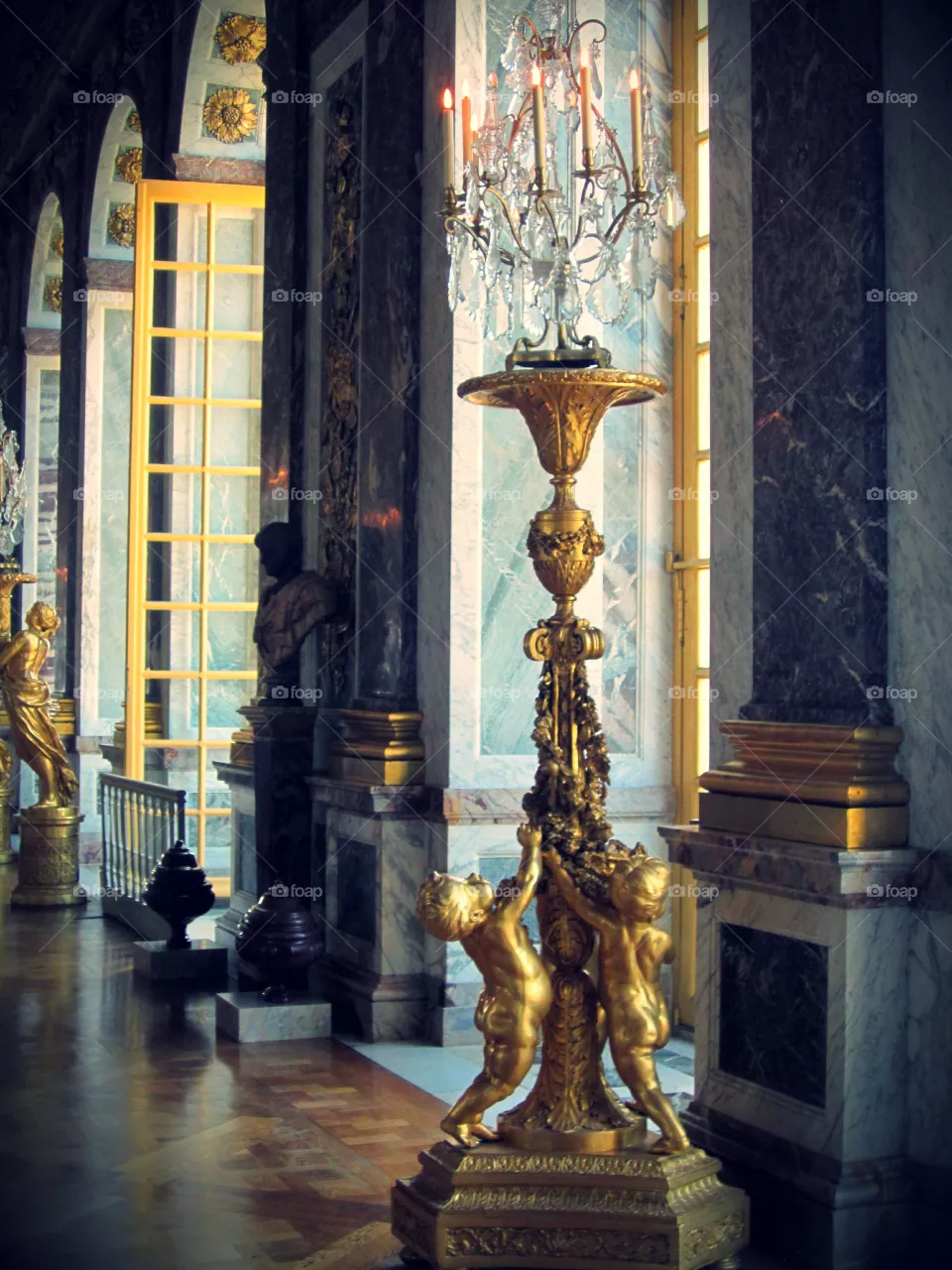 Hall o