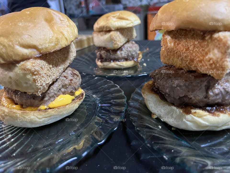 Hambúrguer com brio