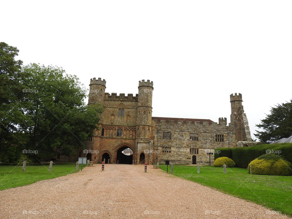 Gatehouse to Battle Abbey