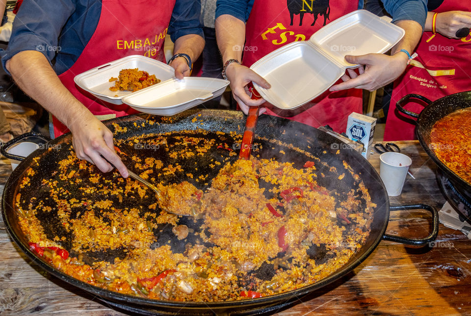 Making paella