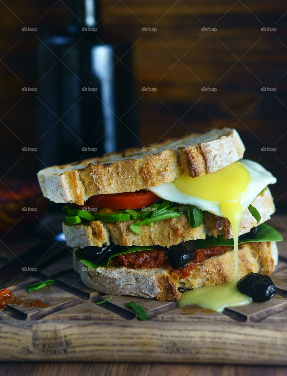 Sandwich with egg