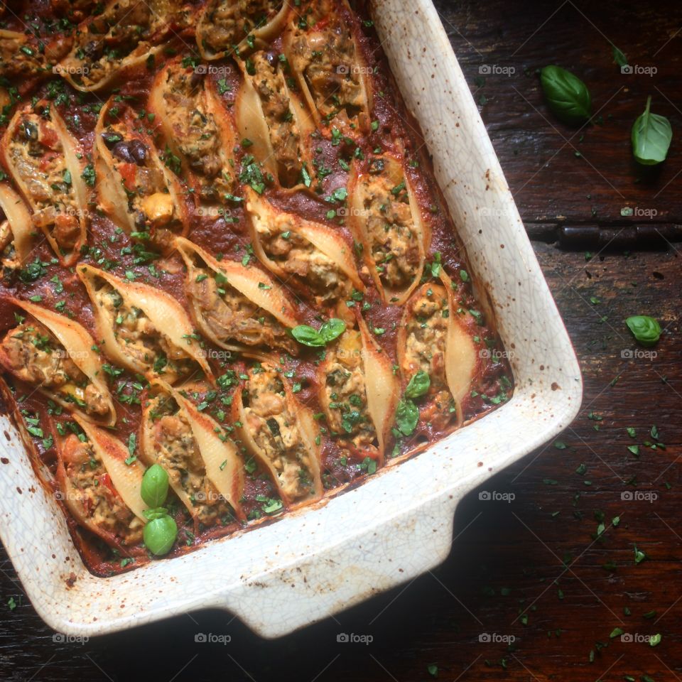 MEDITERRANEAN STUFFED SHELLS