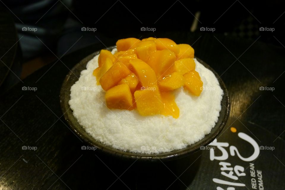 mango bingsu