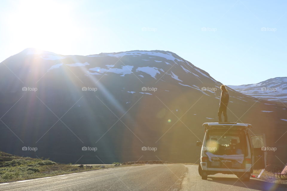 Roadtrip vanlife in the arctic mountains of Norway and Sweden 