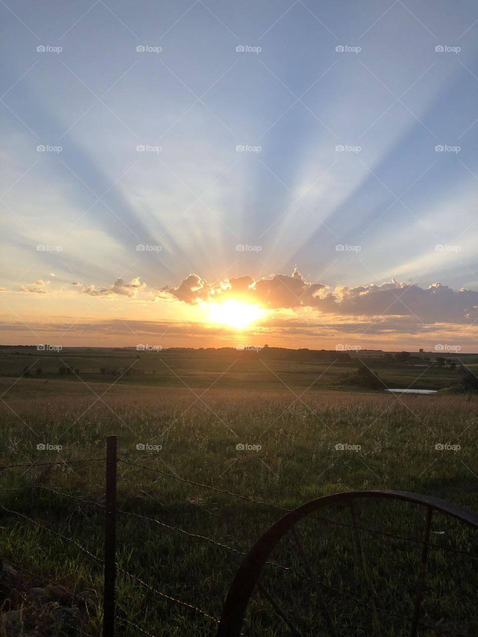 Sunset on the prairie 