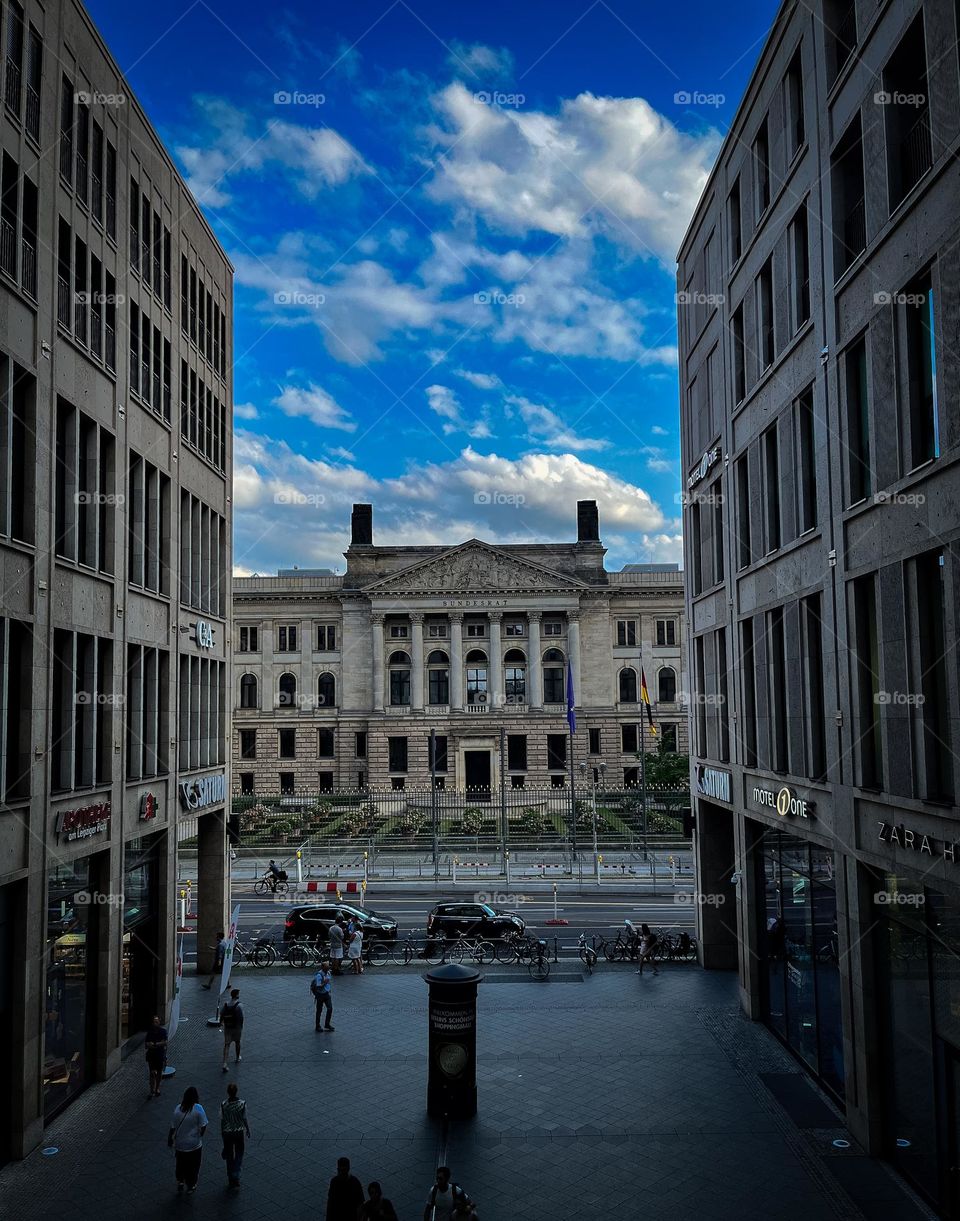 The palace in front of the mall