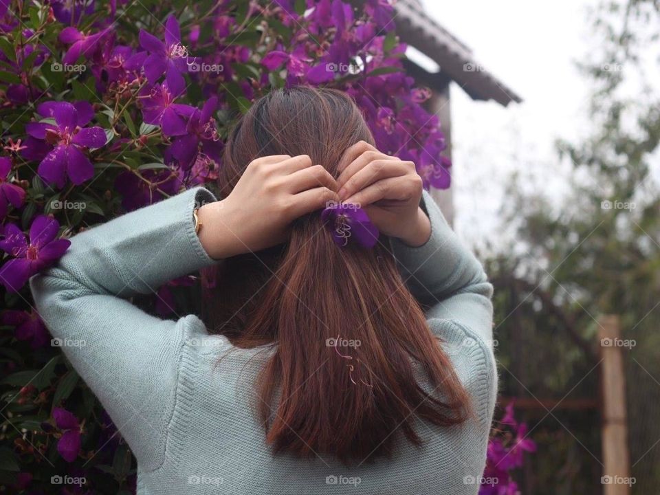 Beautiful healthy hair makes me confident.  
I like my hair.