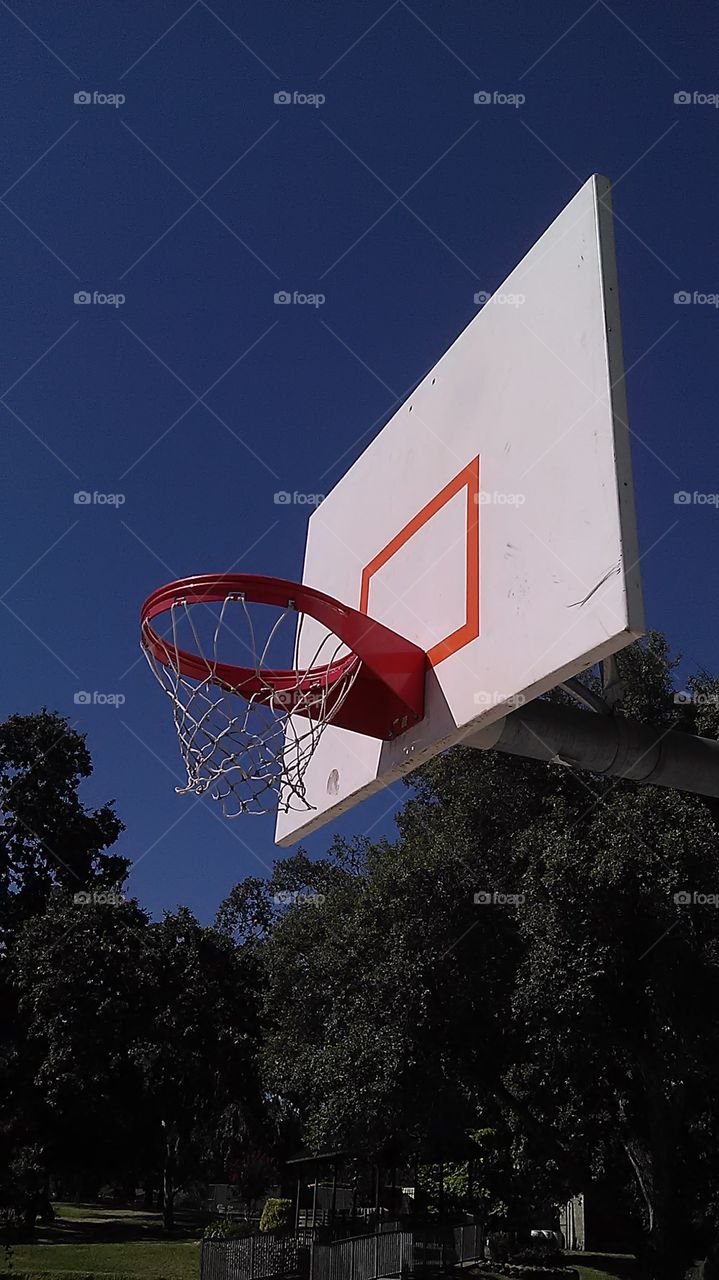 Let's play. Taking a walk to the park