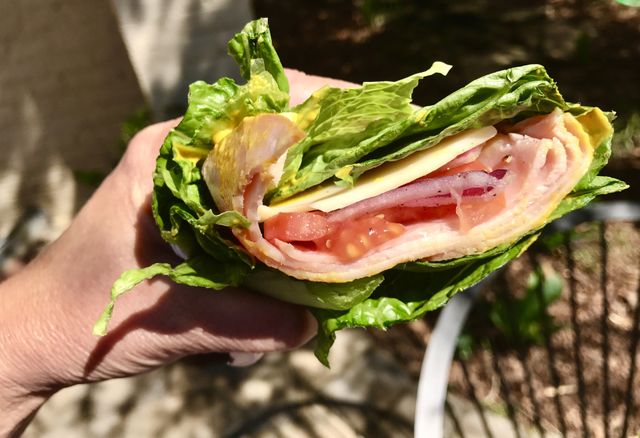 Close-Up lettuce wrap