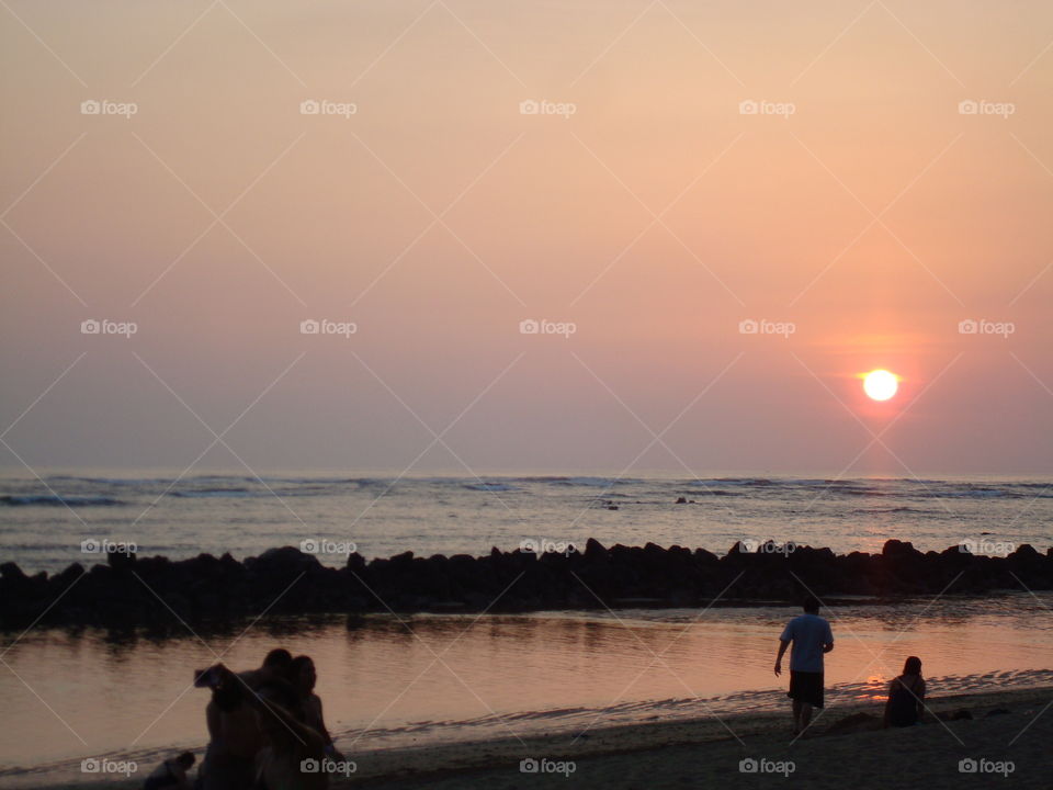 Romperocas al atardecer