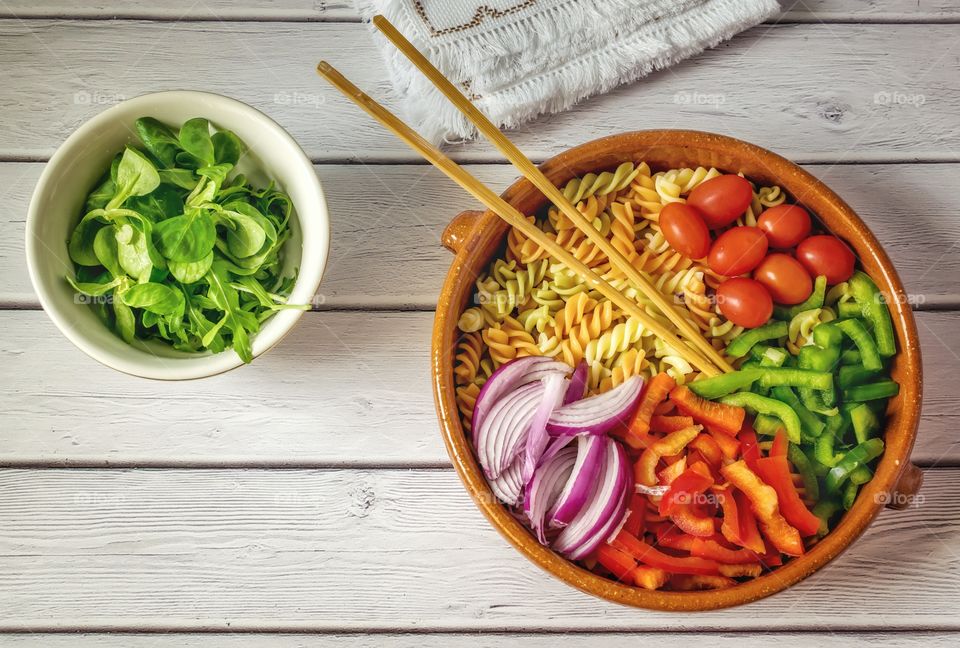 Cooking pasta and vegetables