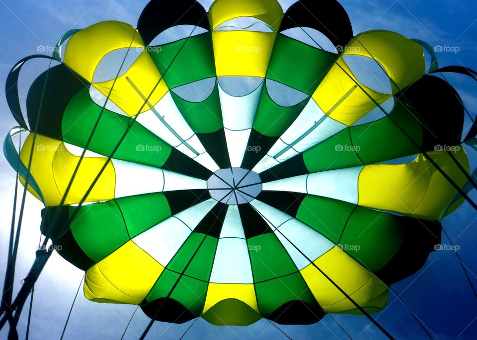 Parasailing 