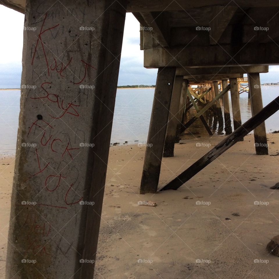 Pier Graffitti