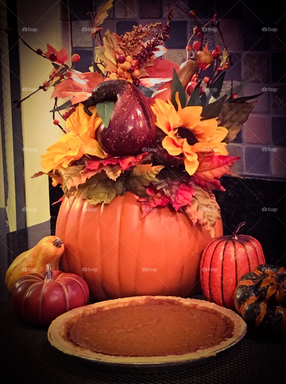 Fall is my favorite time for baking Pumpkin Pie! 