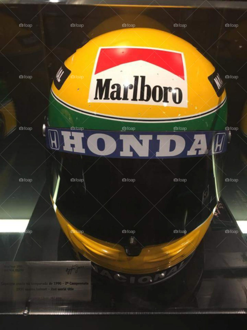 Capacete original do Ayrton Senna