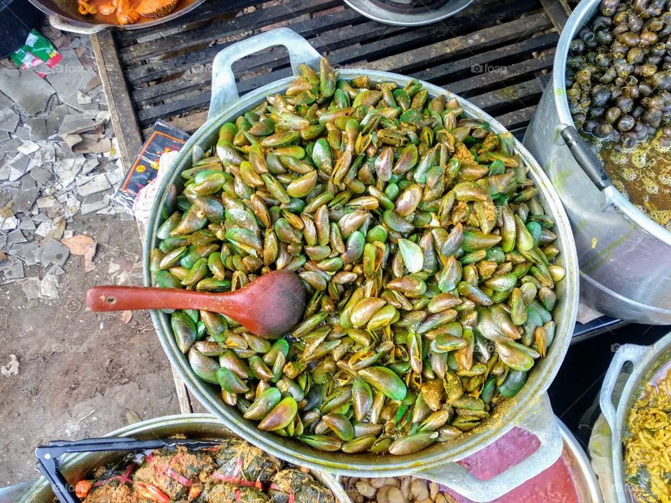 Spicy Green Shells