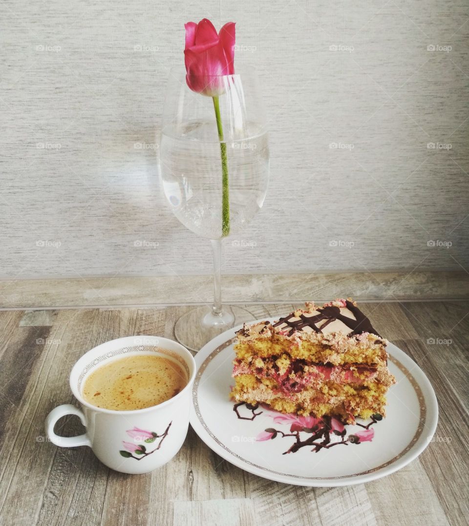 Coffee with cake