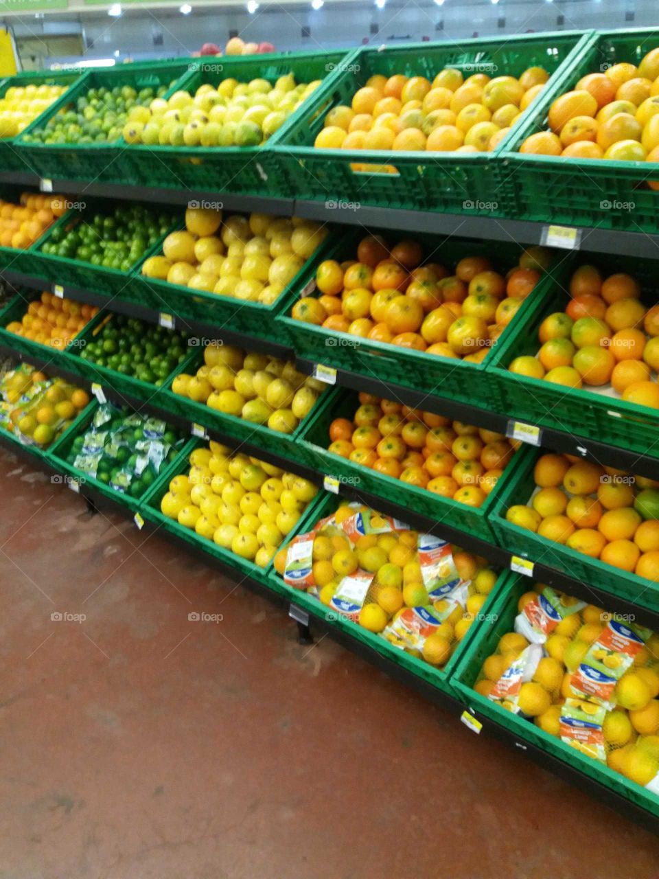 Frutas no supermercado