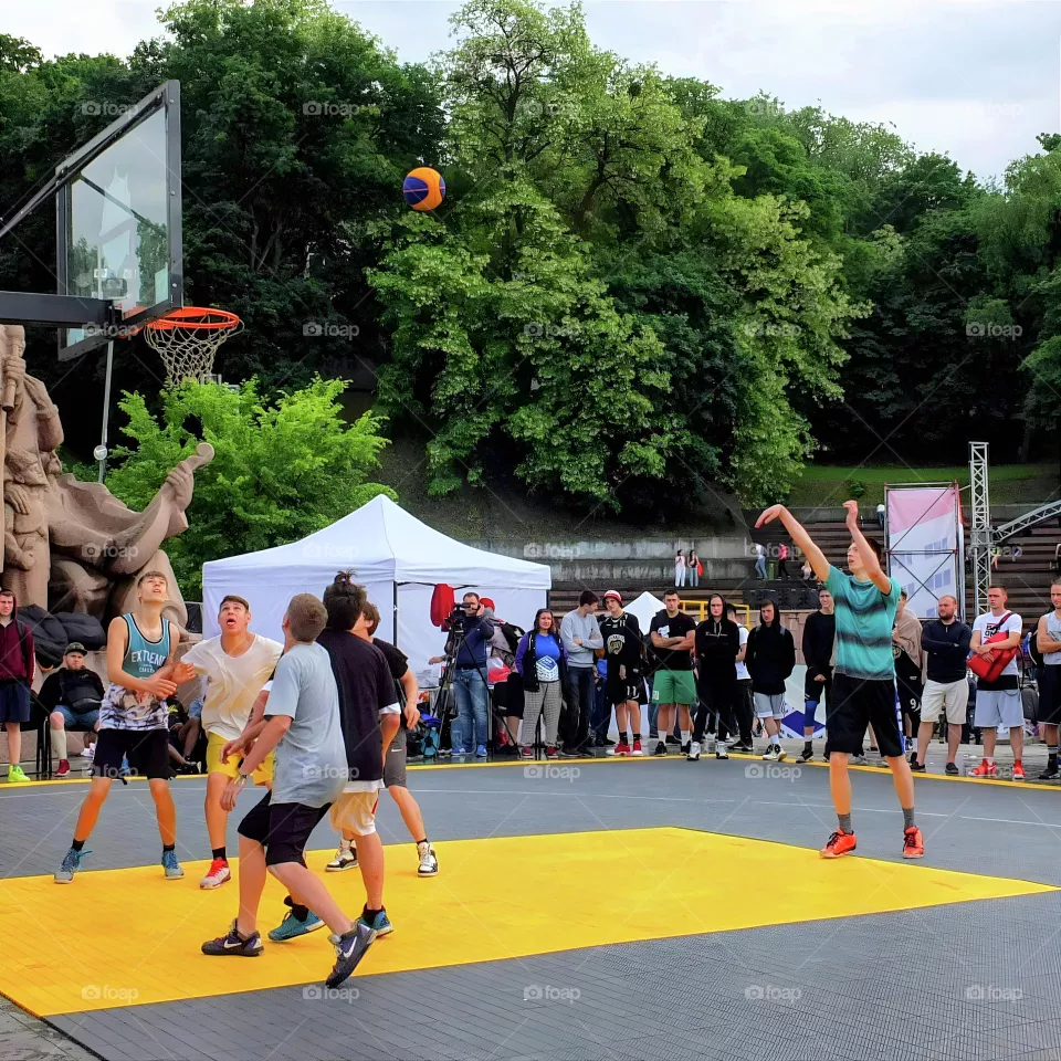 street basketball