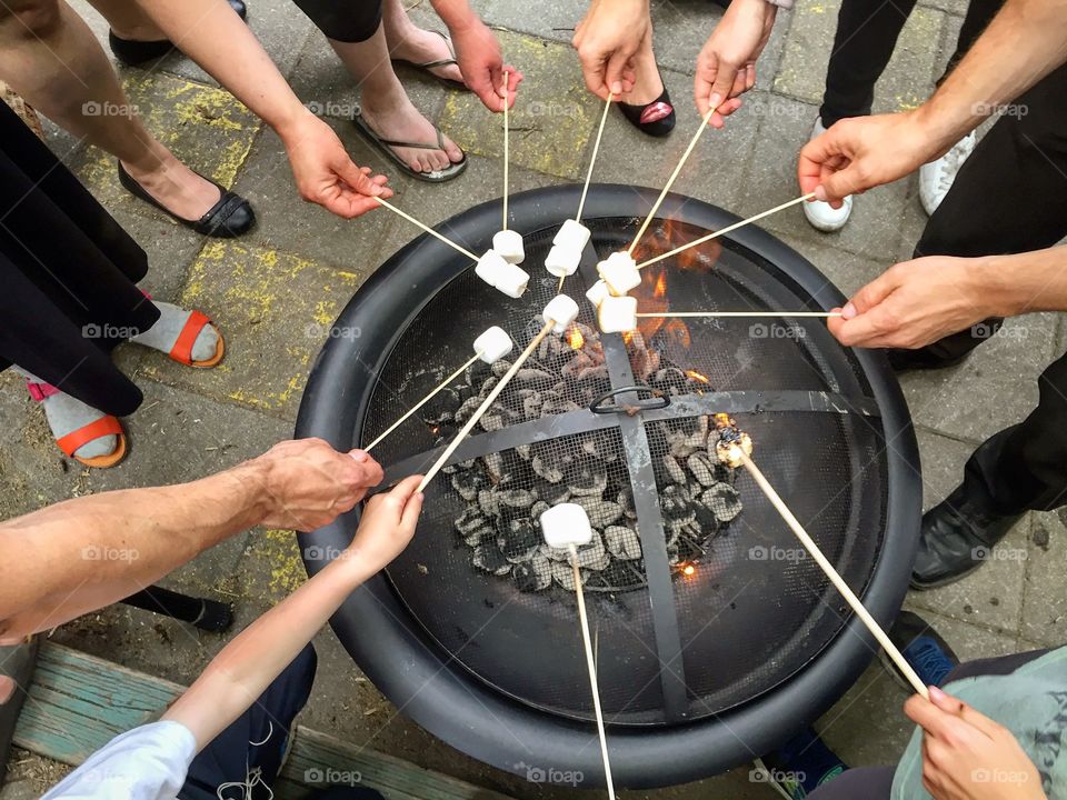 Roasting Marshmellows
