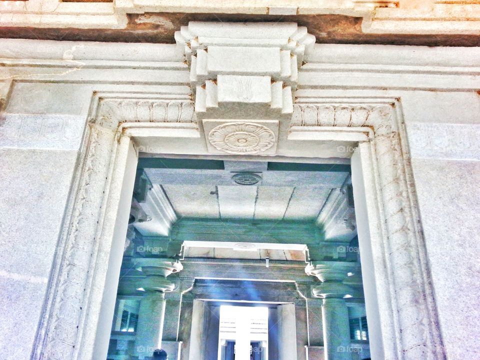 entrence. main entrence