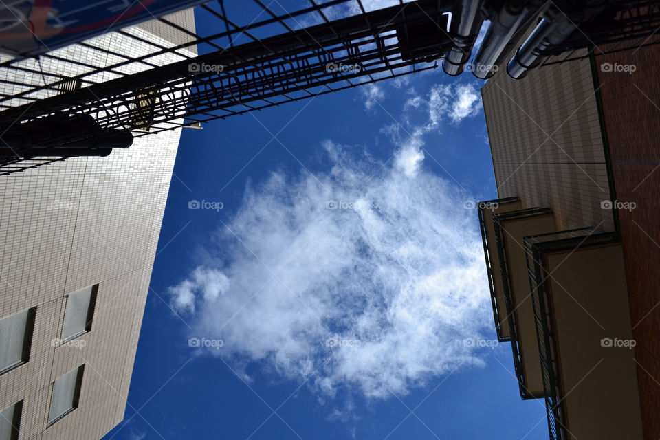 sky blue summer building by t_wethand