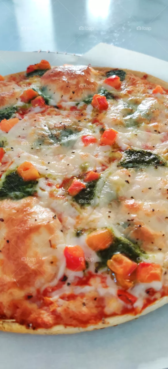 Pizza time.