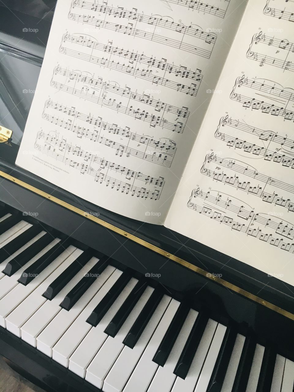 Just another random picture of my piano and of the piece Impomptu by Schubert that I'm trying to play