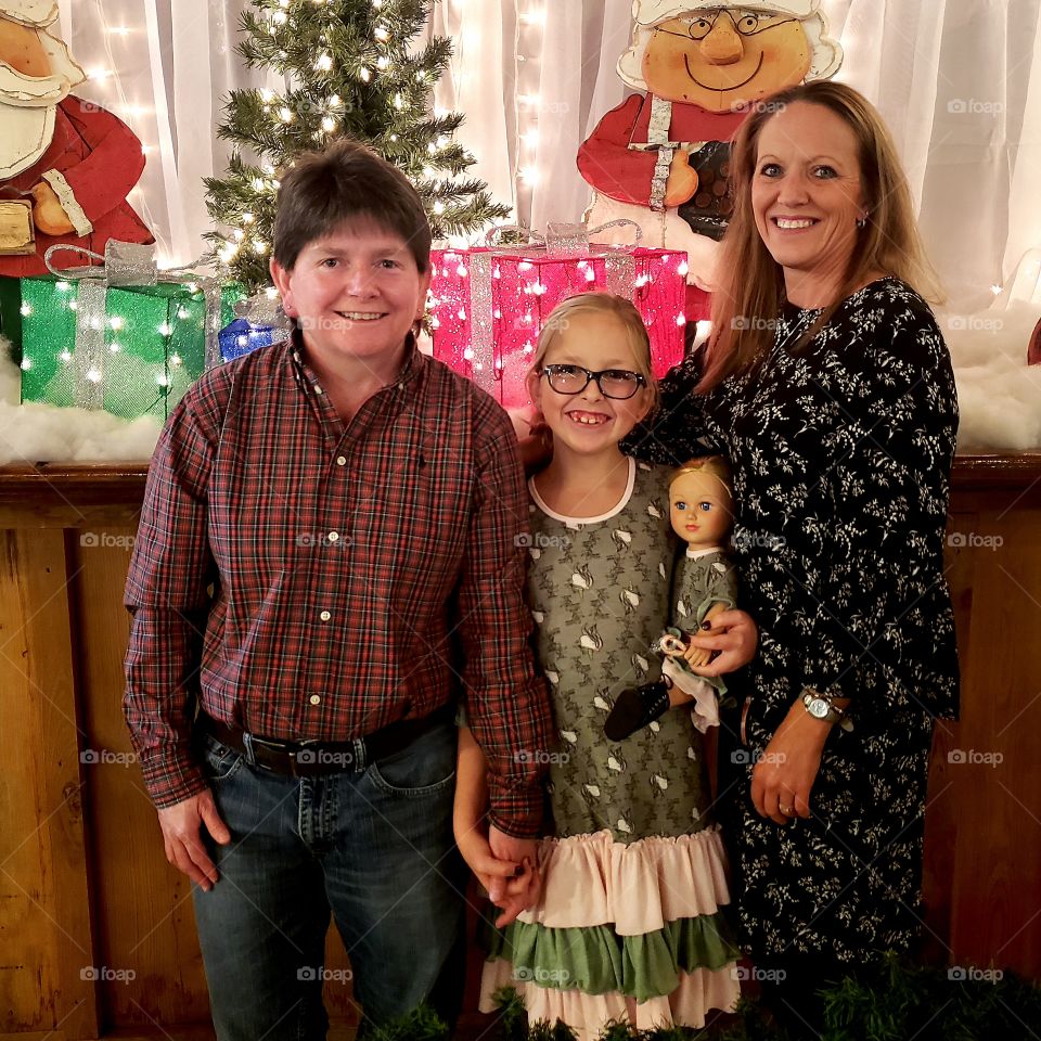 My family at Cedar Hill Farm for the Christmas season, see Santa, hayrides and cookies!!!