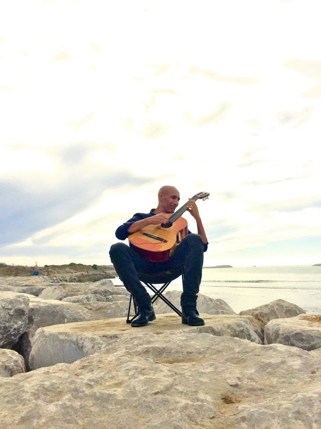 Guitar photo 