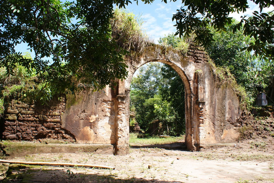 Entrada antigua