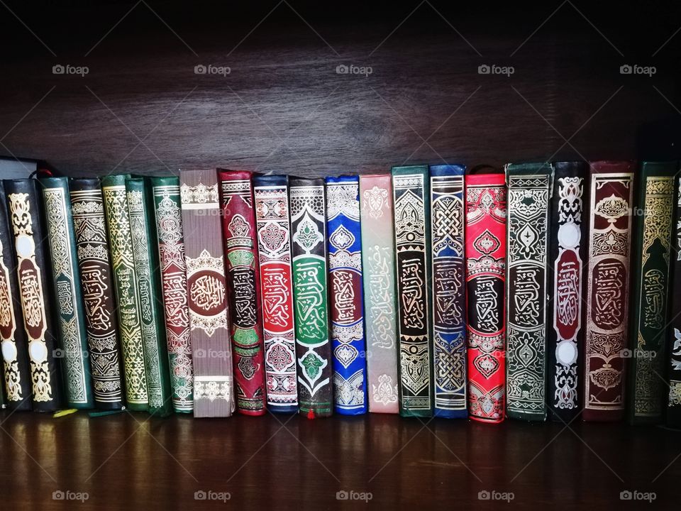 Muslim religious books