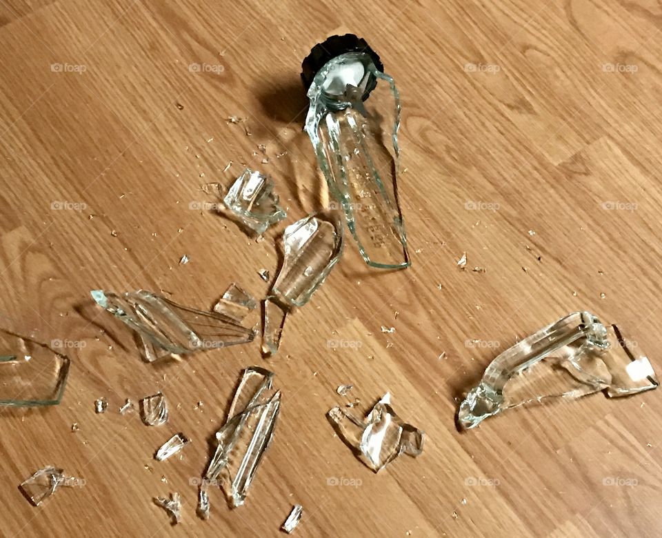 Broken glass blender
